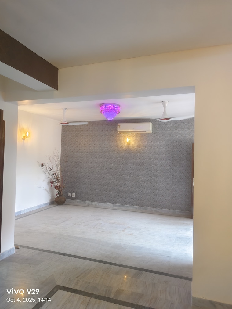 Room, vastu-apartments 3 Bedroom 2300 Sq.Ft. Apartment In Sector 55 Gurgaon 9271290