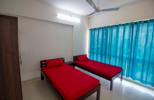 Room in  Pg at Goregaon East – for Rent