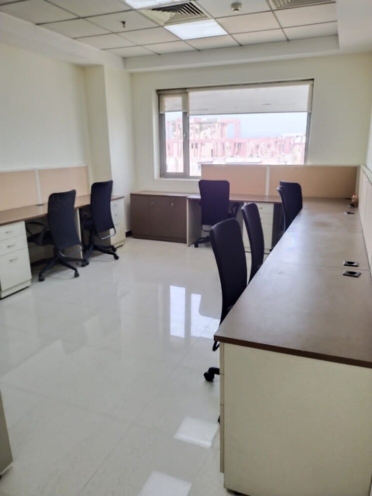 Team Area, sector 47 Commercial Office Space 998 Sq.Ft. In Sector 47 Gurgaon 9271313