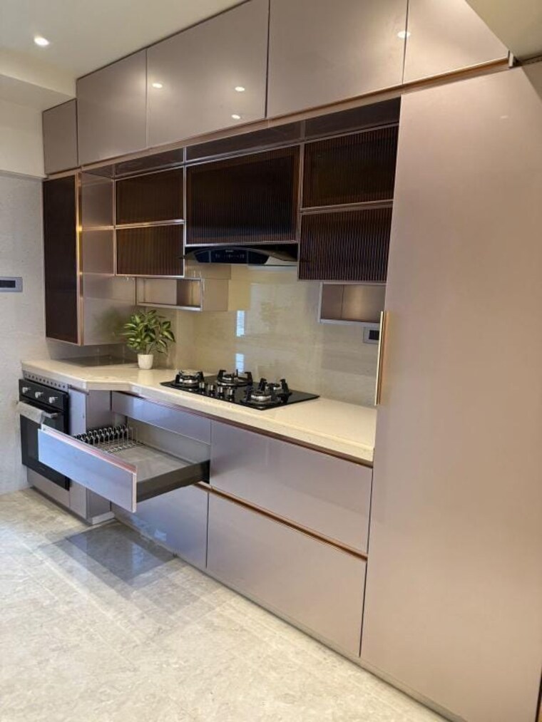 Kitchen, windsor-grande-residences 4 Bedroom 3400 Sq.Ft. Apartment In Andheri West Mumbai 9271337