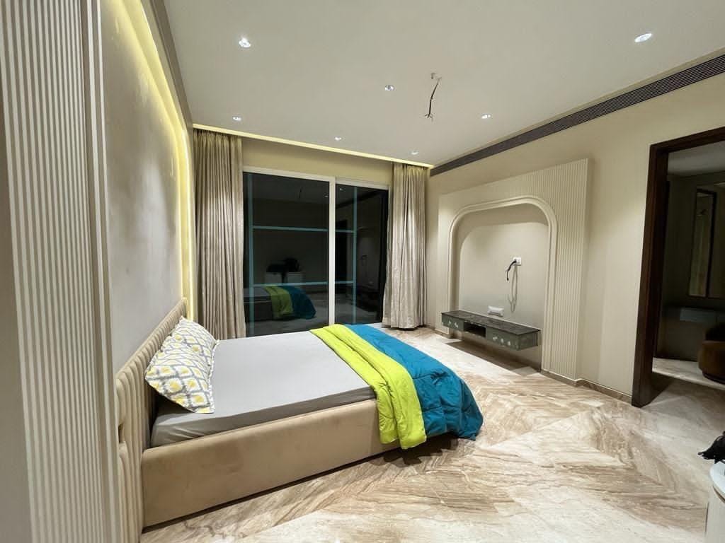 4 BHK Apartment For Rent in Windsor Grande Residences