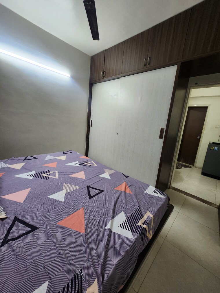  Parking, lunkad-queensland 1 Bedroom 610 Sq.Ft. Apartment In Viman Nagar Pune 9271335