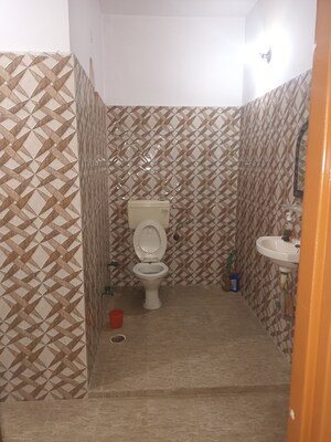 Bathroom in 4 BHK Independent House at Sector 29 – for Sale
