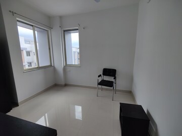 Room in 3 BHK Apartment at Matigara – for Rent