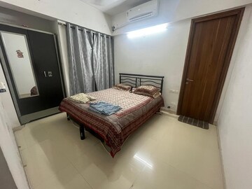 2 BHK Apartment For Rent in Kalpataru The Sunrise, Kolshet Road