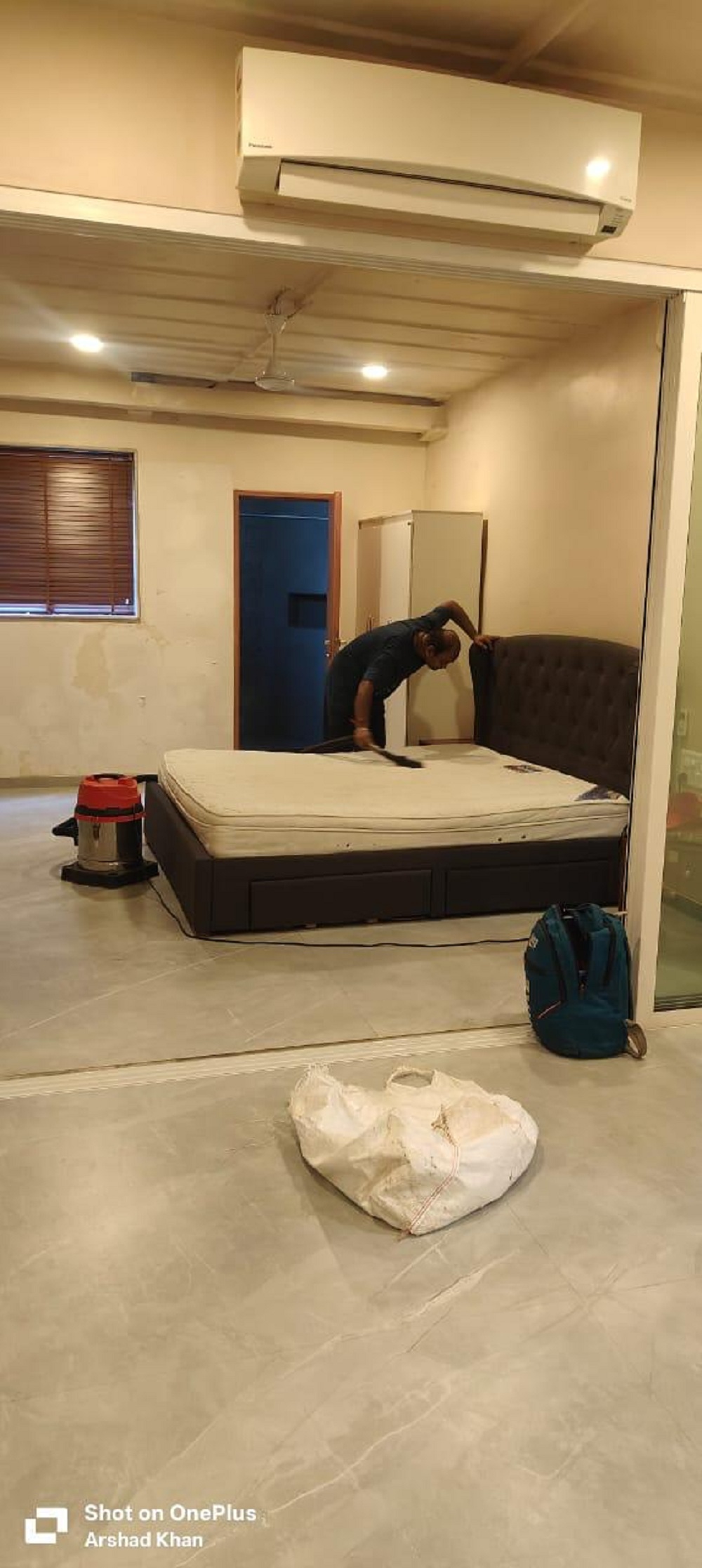 1 BHK + Pooja Room Apartment For Rent in Bandra West