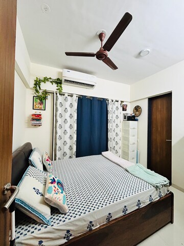 Team Area in 2 BHK Apartment at Atul Blue Orbit, Malad West – for Rent