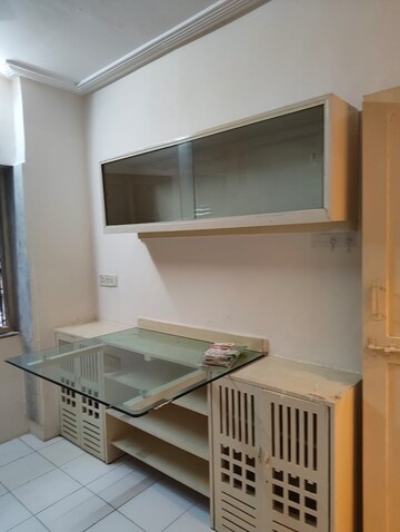  1 BHK Apartment at Bandra West – for Rent