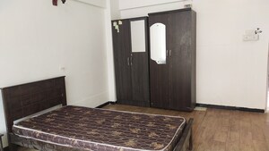 Room in  Pg at Goregaon East – for Rent