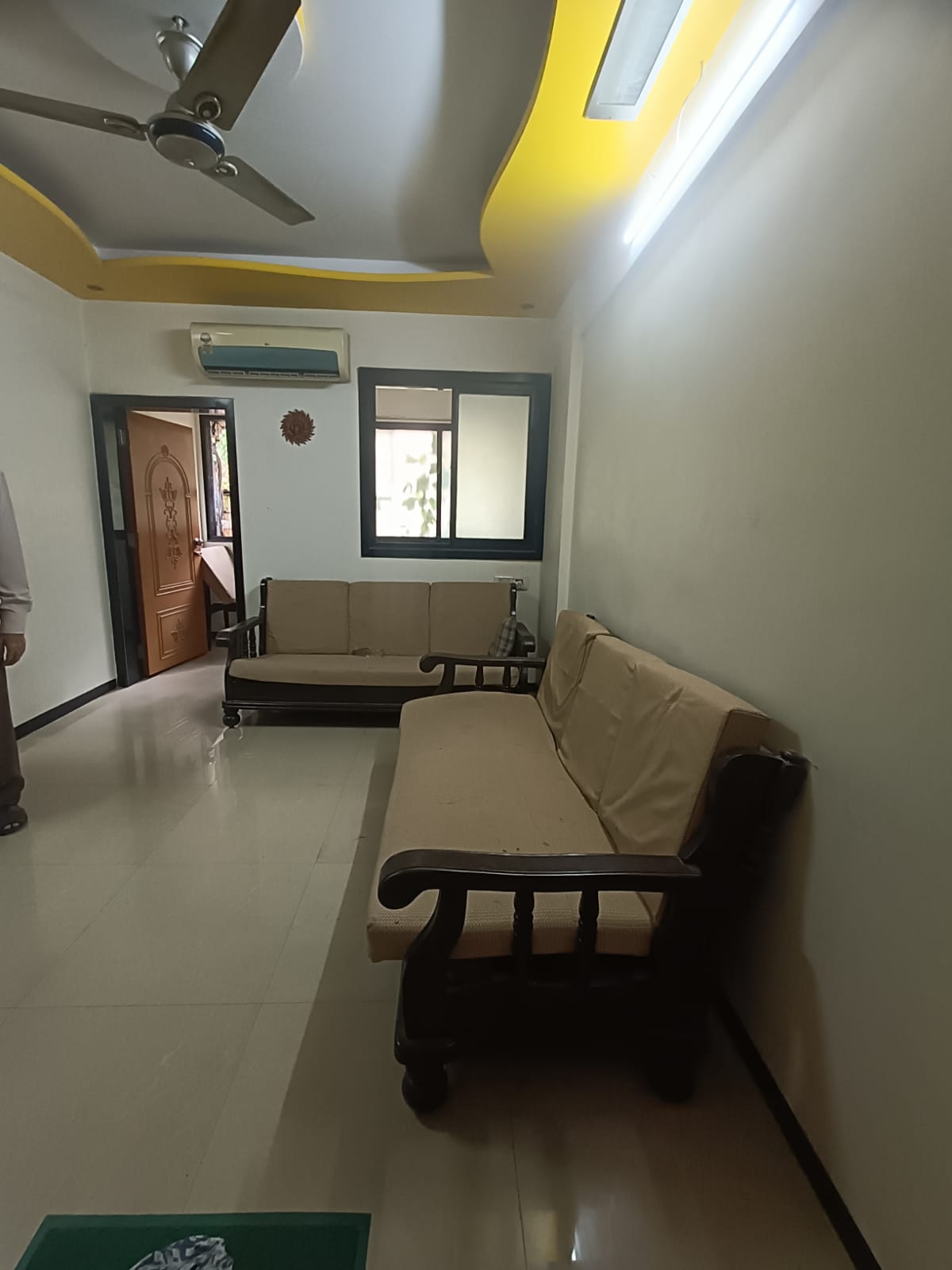 1 BHK + Pooja Room Apartment For Rent in Shreeji Tower