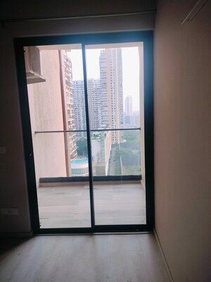 Room in 3 BHK Apartment at M3M Heights, Sector 65 – for Rent