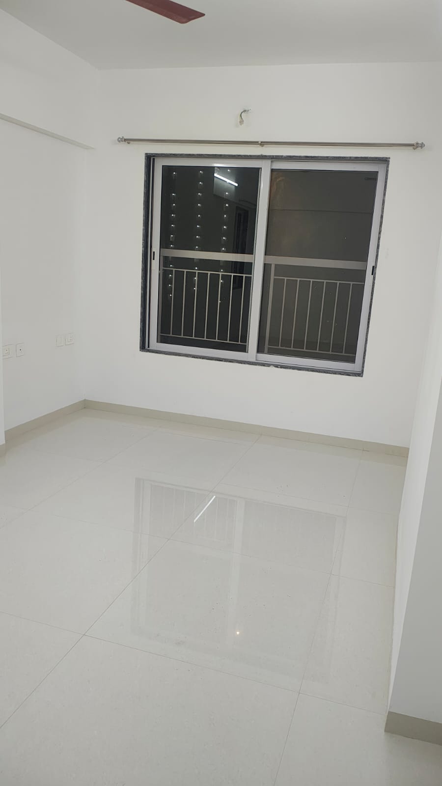 2 BHK Apartment For Sale in Dhanishta Heights