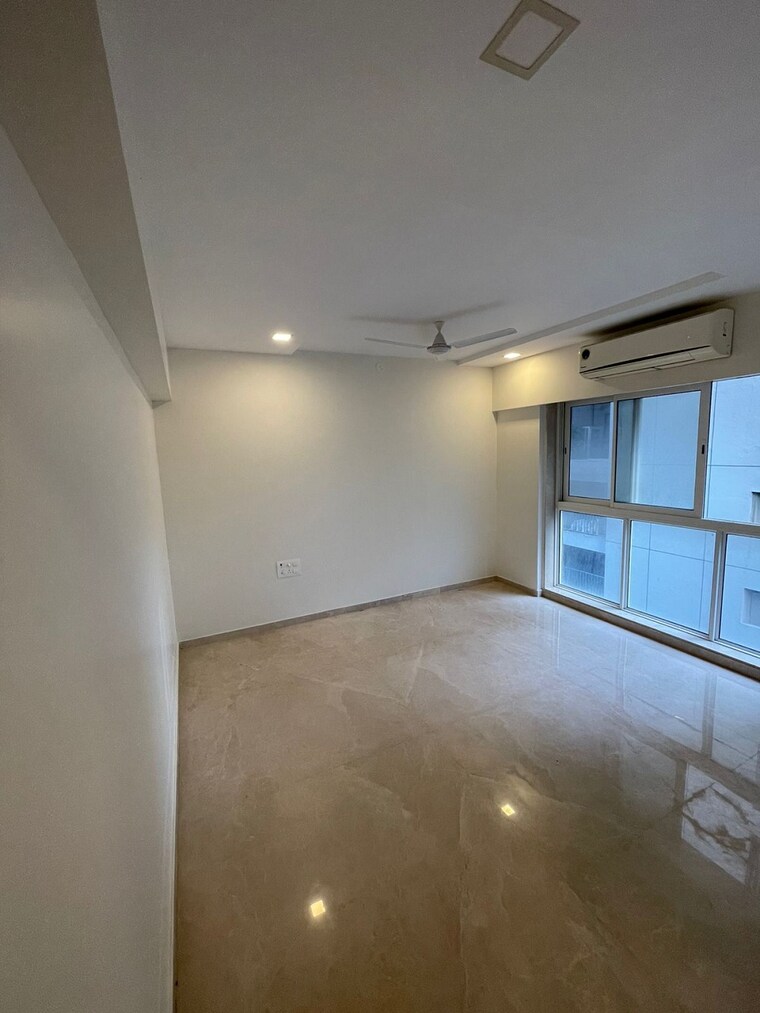 Living Room, khar west 3 Bedroom 1200 Sq.Ft. Apartment In Khar West Mumbai 9271509