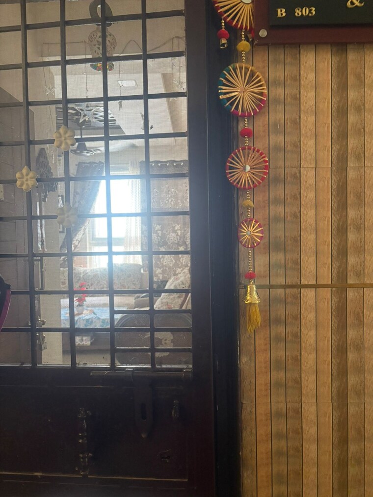 Bathroom, shree-vardhman-green-court 1 Bedroom 418 Sq.Ft. Apartment In Sector 90 Gurgaon 9271527