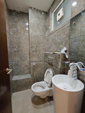 Bathroom in 3 BHK Builder Floor at Sushant Lok 2, Sector 57 – for Rent