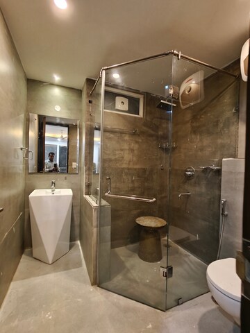 Bathroom in 3 BHK Builder Floor at Sushant Lok 2, Sector 57 – for Rent