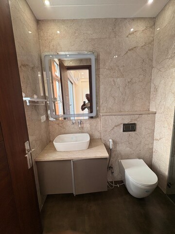 Bathroom in 3 BHK Builder Floor at Sushant Lok 2, Sector 57 – for Rent