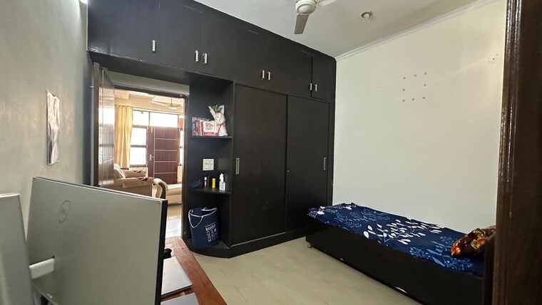 Kitchen, sushant-lok-3 3.5 Bedroom 350 Sq.Yd. Builder Floor In Sector 57 Gurgaon 9271536