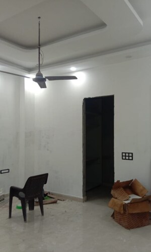 Living Room in 3 BHK Builder Floor at Nehru Nagar ii – for Sale