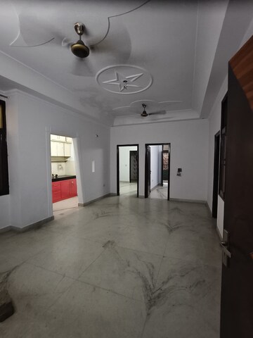 Room in 1 BHK Builder Floor at Tri Nagar – for Sale