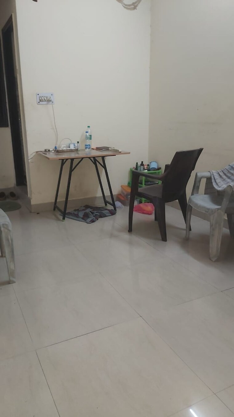 Gym, mayur vihar 1 RK 300 Sq.Ft. Builder Floor In Mayur Vihar Delhi 9271625