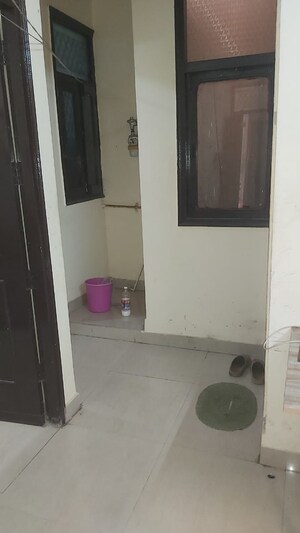 Bathroom in 1 RK Builder Floor at Mayur Vihar – for Rent