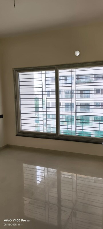 Room in 3 BHK Apartment at Besa Pipla rd – for Rent