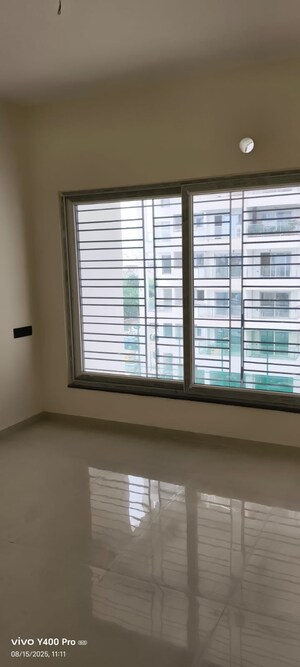 Room in 3 BHK Apartment at Besa Pipla rd – for Rent