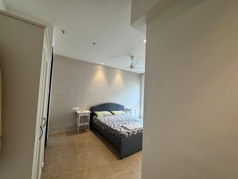 Bathroom, hiranandani-castle-rock 2 Bedroom 750 Sq.Ft. Apartment In Powai Mumbai 9271654