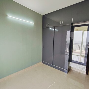 2 BHK Apartment For Rent in Signature Global Proxima, Sector 89