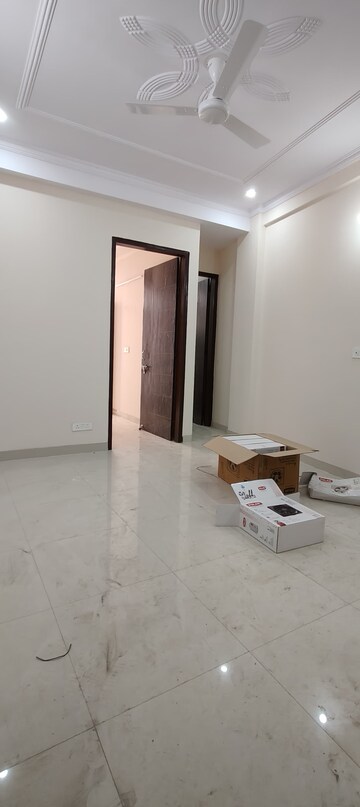 Living Room in 2 BHK Builder Floor at Chattarpur – for Rent