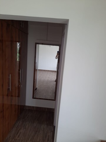 Room in 3 BHK Apartment at Mittal Palms, Jakkuru – for Rent
