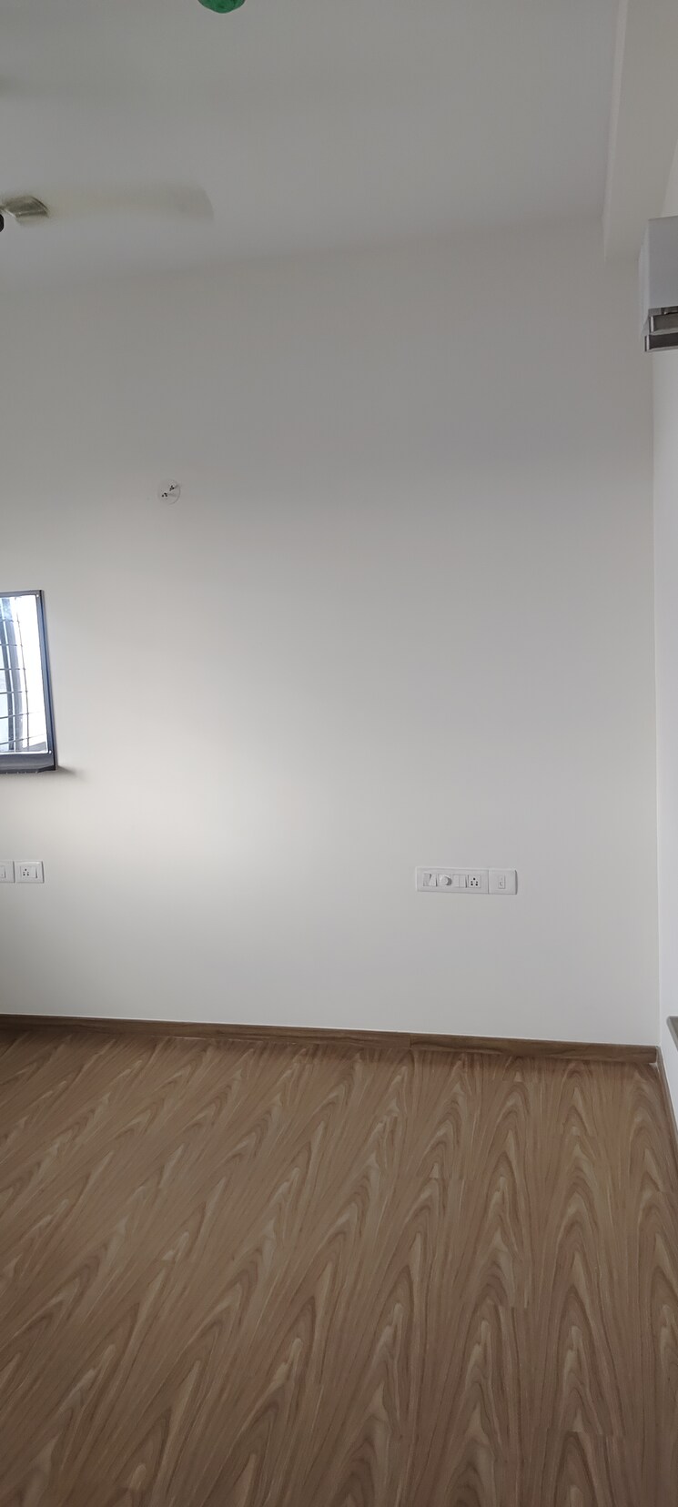 Room, prestige-misty-waters 2.5 Bedroom 1350 Sq.Ft. Apartment In Hebbal Bangalore 9271670