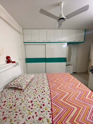 Bedroom in 2.5 BHK Apartment at President Leon, Yelahanka – for Rent