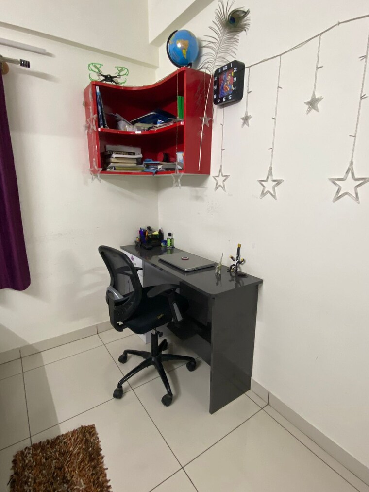 Team Area, president-leon 2.5 Bedroom 1450 Sq.Ft. Apartment In Yelahanka Bangalore 9271684