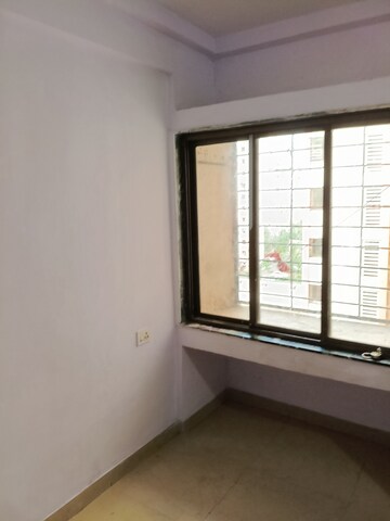 Room in 1 BHK Apartment at Asavari CHS, Taloja – for Rent