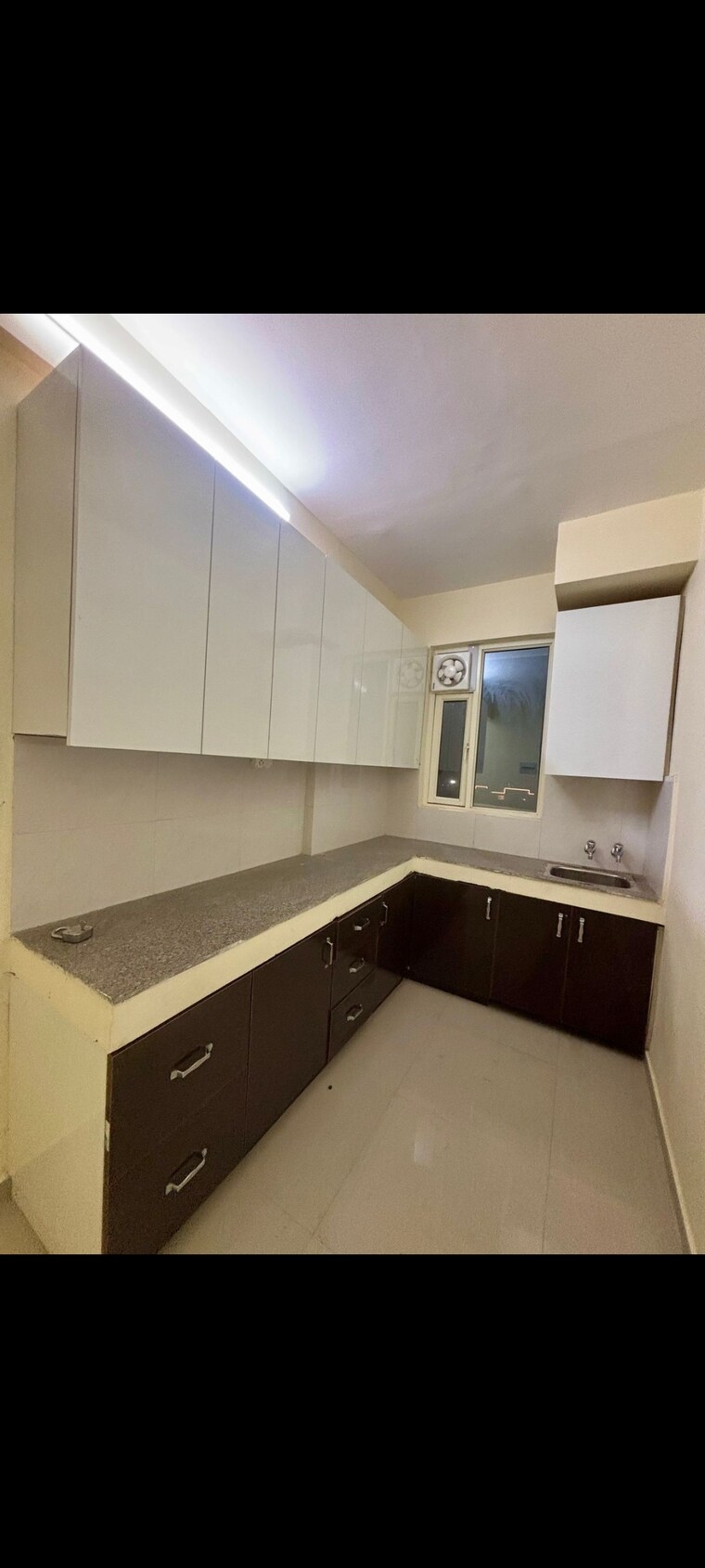 Kitchen, pyramid-pride 2 Bedroom 678 Sq.Ft. Apartment In Sector 76 Gurgaon 9271707