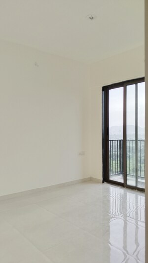 Room in 3 BHK Apartment at Runwal My City Phase II Cluster 05, Dombivli East – for Rent