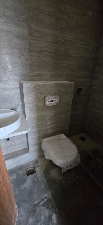 Bathroom in 2 BHK Apartment at Chembur – for Rent
