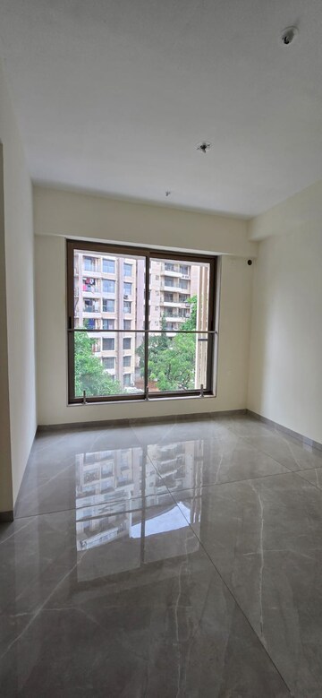 Room in 2 BHK Apartment at Chembur – for Rent