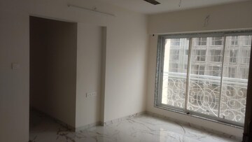 Room in 2 BHK Apartment at Godrej Central, Chembur – for Rent