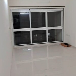 Furnished Amenities in 2 BHK Apartment at Godrej Central, Chembur – for Rent