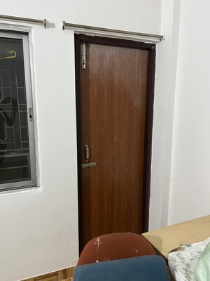 Room in 3 BHK Apartment at Diamond Park – for Sale