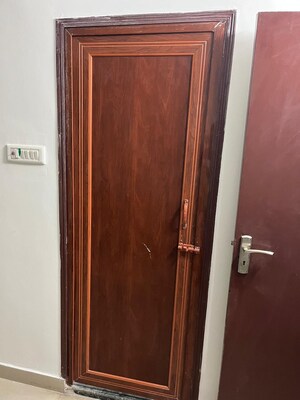 Furnished Amenities in 3 BHK Apartment at Diamond Park – for Sale