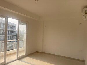 Room in 3 BHK Apartment at Anant Raj Maceo, Sector 91 – for Rent