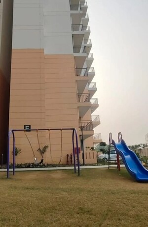 Staircase in 2.5 BHK Apartment at ROF Amaltas, Sector 92 – for Rent