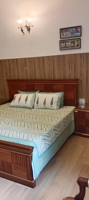 Bedroom in 6 BHK Independent House at Sector 9 – for Sale