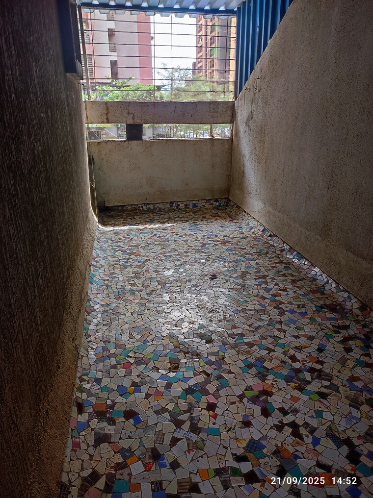 Swimming Pool, rustomjee-avenue-j 2 Bedroom 584 Sq.Ft. Apartment In Virar West Palghar 9271784