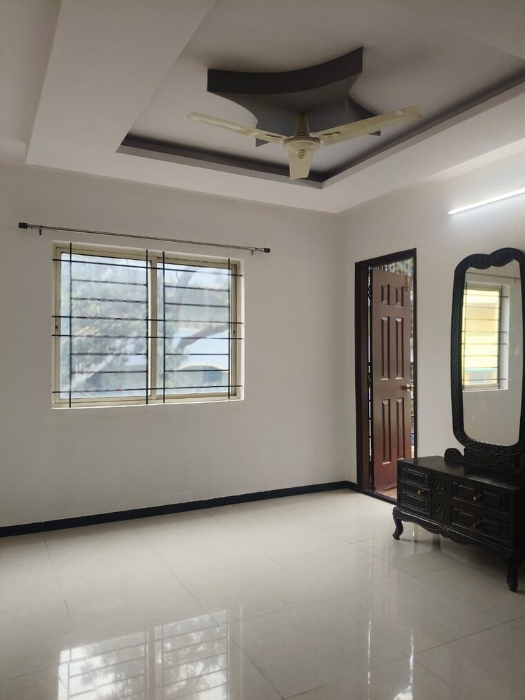 Room, indiranagar 3 Bedroom 1800 Sq.Ft. Apartment In Indiranagar Bangalore 9271788