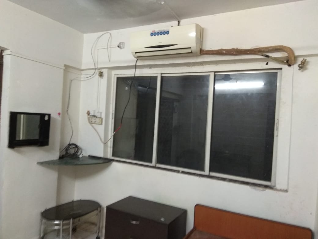 1 Rk  415 Sq.Ft. Apartment in Gurukripa Apartment Worli